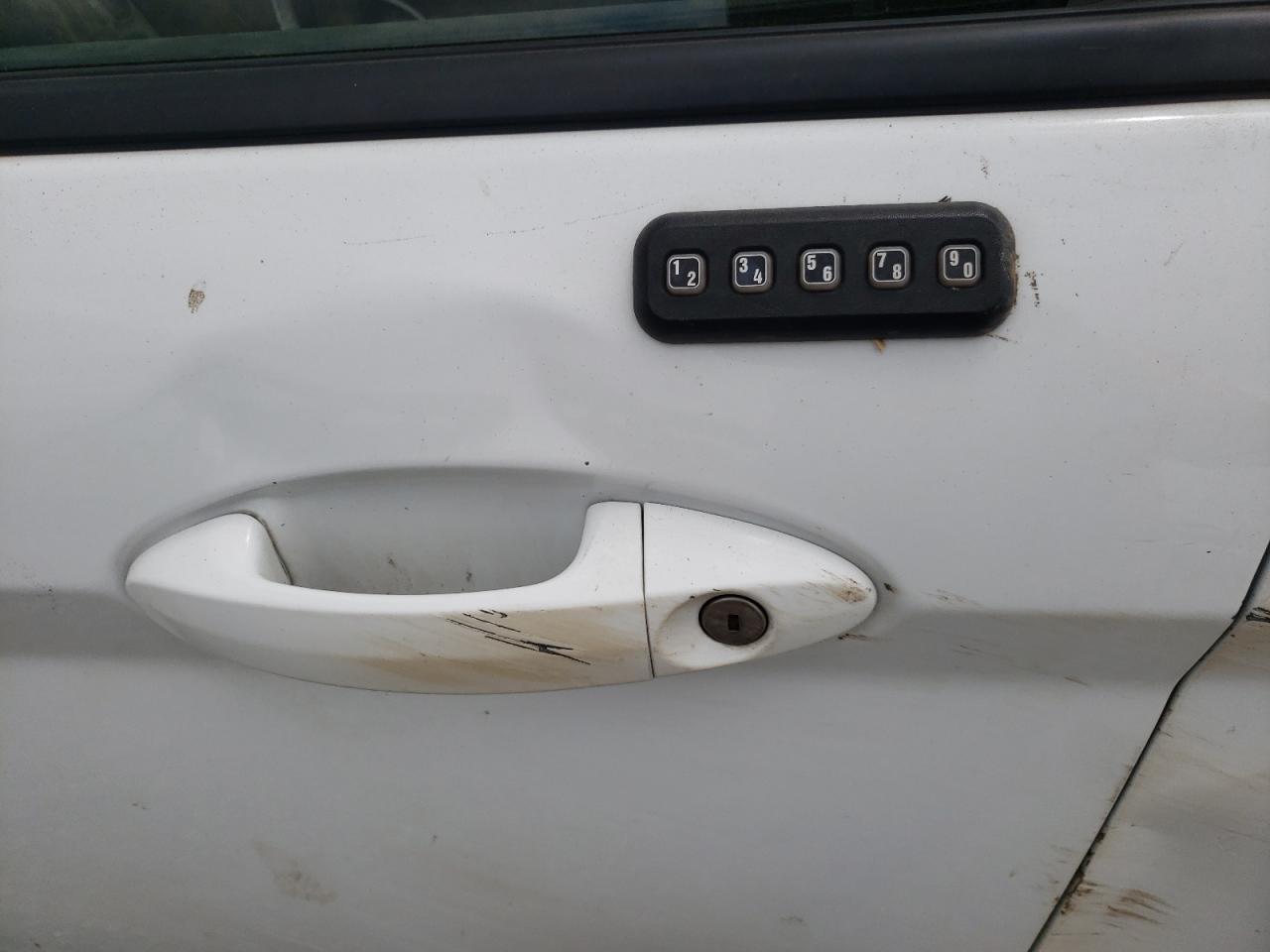 Photo 9 from auction – 2015 FORD FIESTA SE with VIN 3FADP4BJ3FM129713