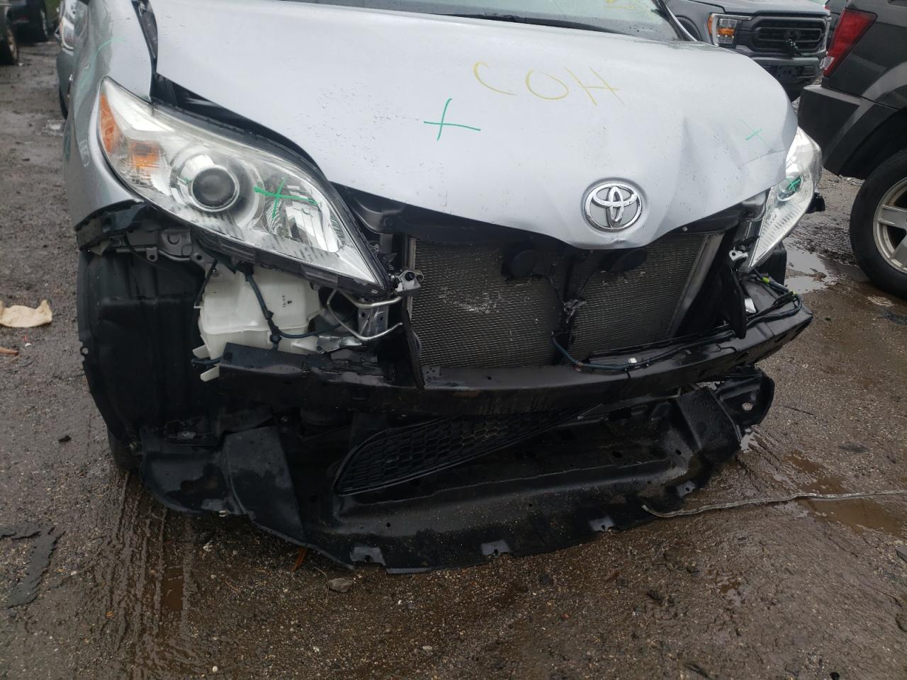 Photo 9 from auction – 2017 TOYOTA SIENNA LE with VIN 5TDJZ3DC7HS181557
