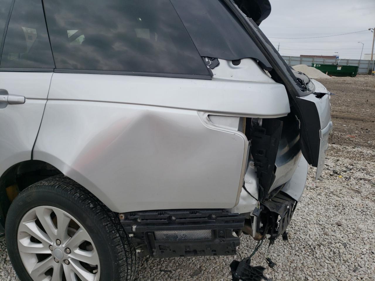 Photo 9 from auction – 2017 LAND ROVER RANGE ROVE with VIN SALGS2FK0HA328112