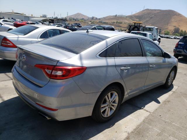 Photo 4 from auction – 2017 HYUNDAI SONATA SE with VIN 5NPE24AF2HH462214