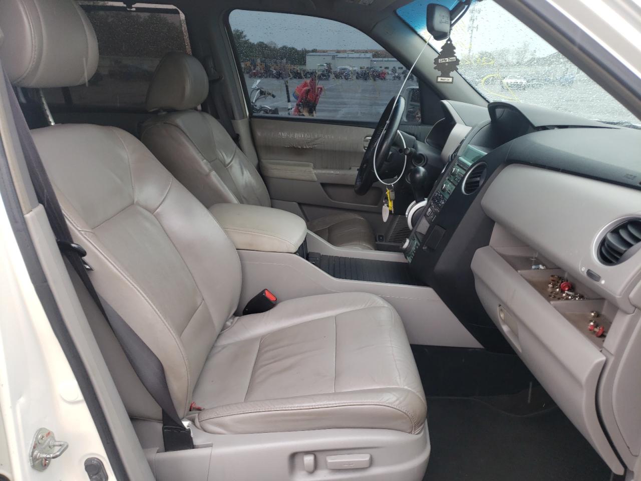 Photo 5 from auction – 2009 HONDA PILOT TOUR with VIN 5FNYF48939B031270