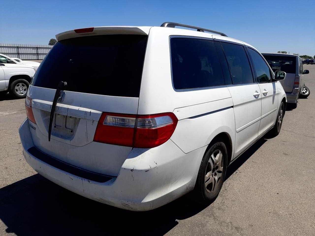 Photo 4 from auction – 2006 HONDA ODYSSEY EX with VIN 5FNRL38646B406639