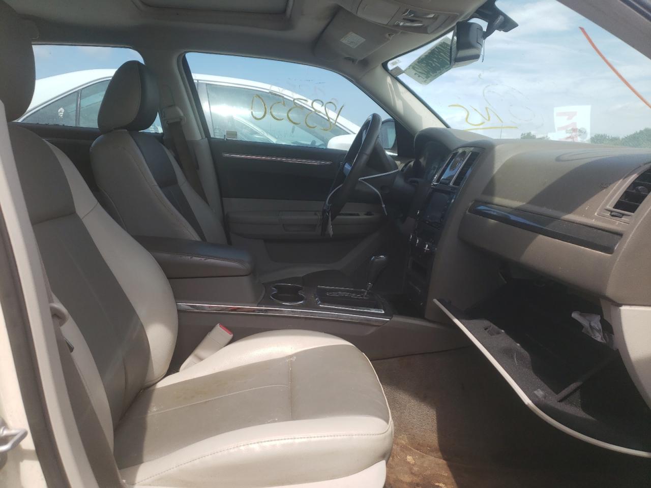 Photo 5 from auction – 2008 CHRYSLER 300 TOURIN with VIN 2C3LA53G28H237231