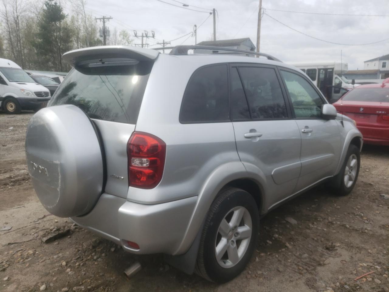 Photo 4 from auction – 2004 TOYOTA RAV4 with VIN JTEHD20V140013467