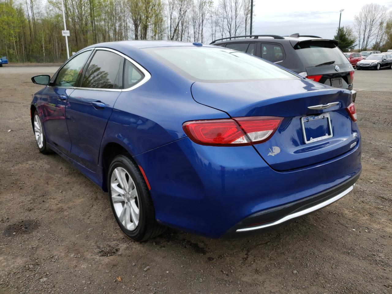 Photo 3 from auction – 2015 CHRYSLER 200 LIMITE with VIN 1C3CCCAB7FN546610