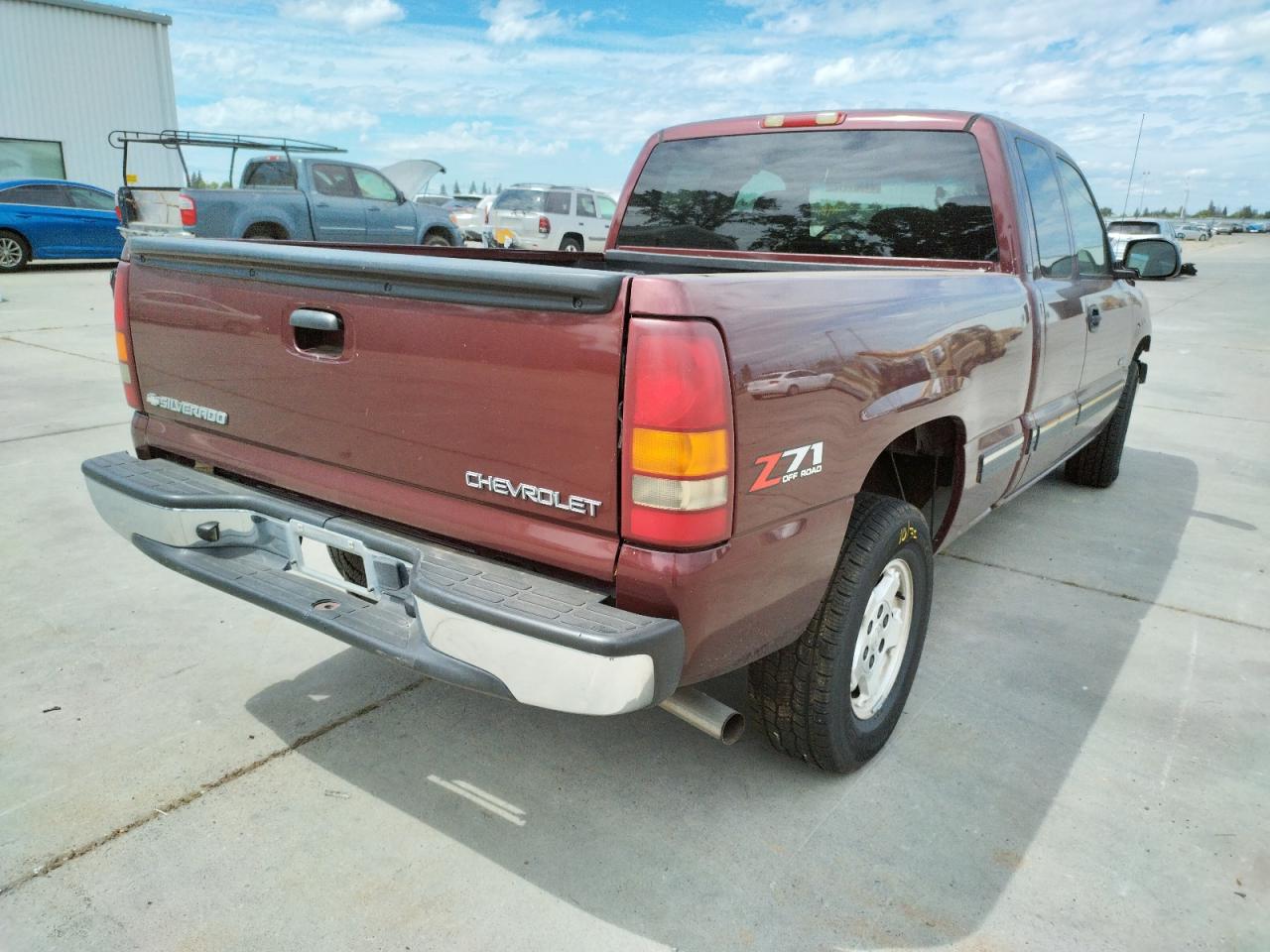 Photo 4 from auction – 2002 CHEVROLET SILVERADO with VIN 2GCEK19T421363590