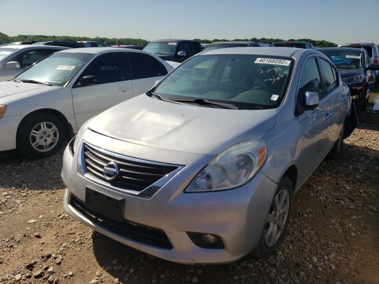 Photo 2 from auction – 2012 NISSAN VERSA S with VIN 3N1CN7AP4CL835371