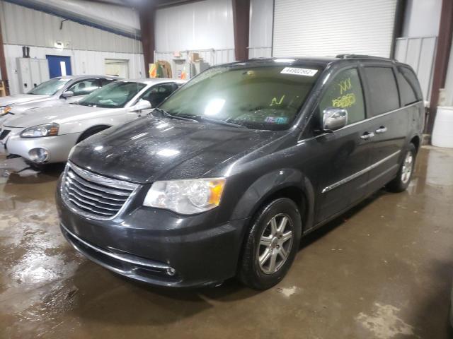 Photo 2 from auction – 2012 CHRYSLER TOWN & COU with VIN 2C4RC1BG2CR313110