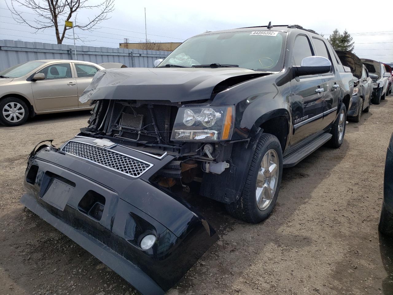 Photo 2 from auction – 2013 CHEVROLET AVALANCHE with VIN 3GNTKGE77DG121509