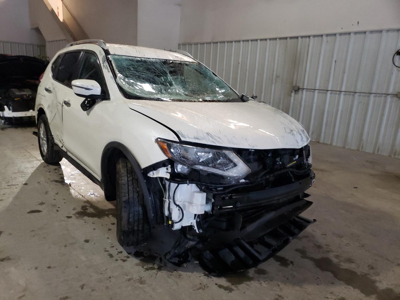 NISSAN ROGUE S 2018 with VIN JN8AT2MV2JW309291 - Photo from auction