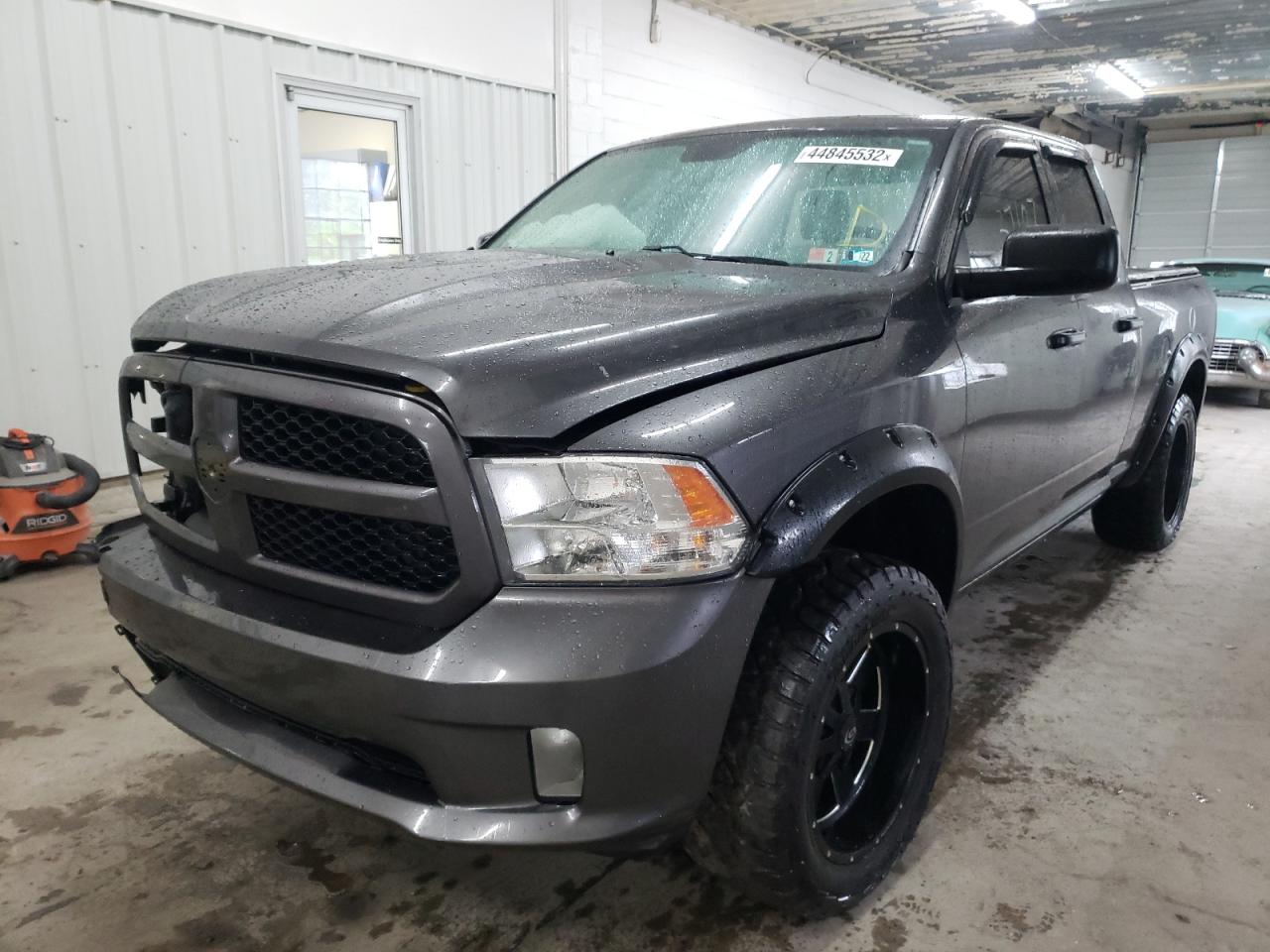 Photo 2 from auction – 2017 RAM 1500 ST with VIN 1C6RR7FT7HS760490