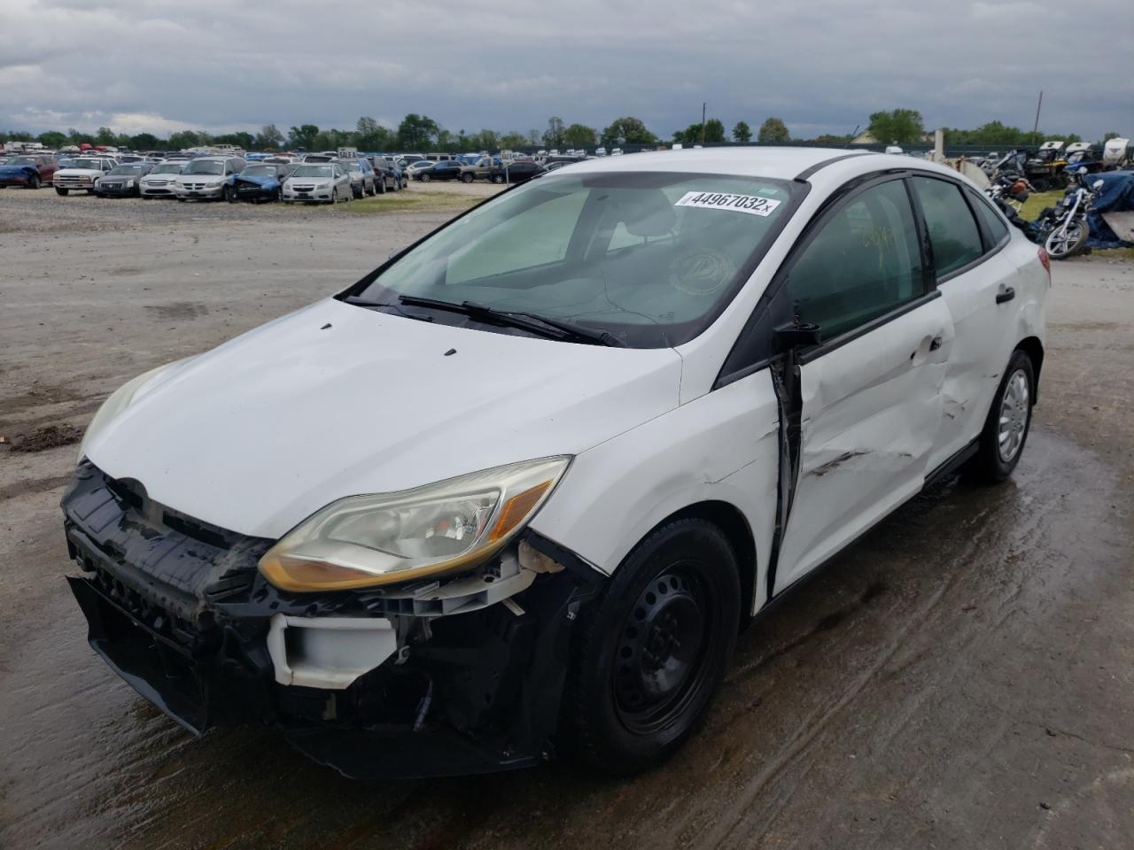 Photo 2 from auction – 2013 FORD FOCUS S with VIN 1FADP3E28DL237578
