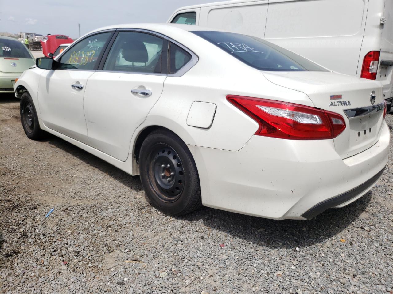 Photo 3 from auction – 2016 NISSAN ALTIMA 2.5 with VIN 1N4AL3AP7GC197305