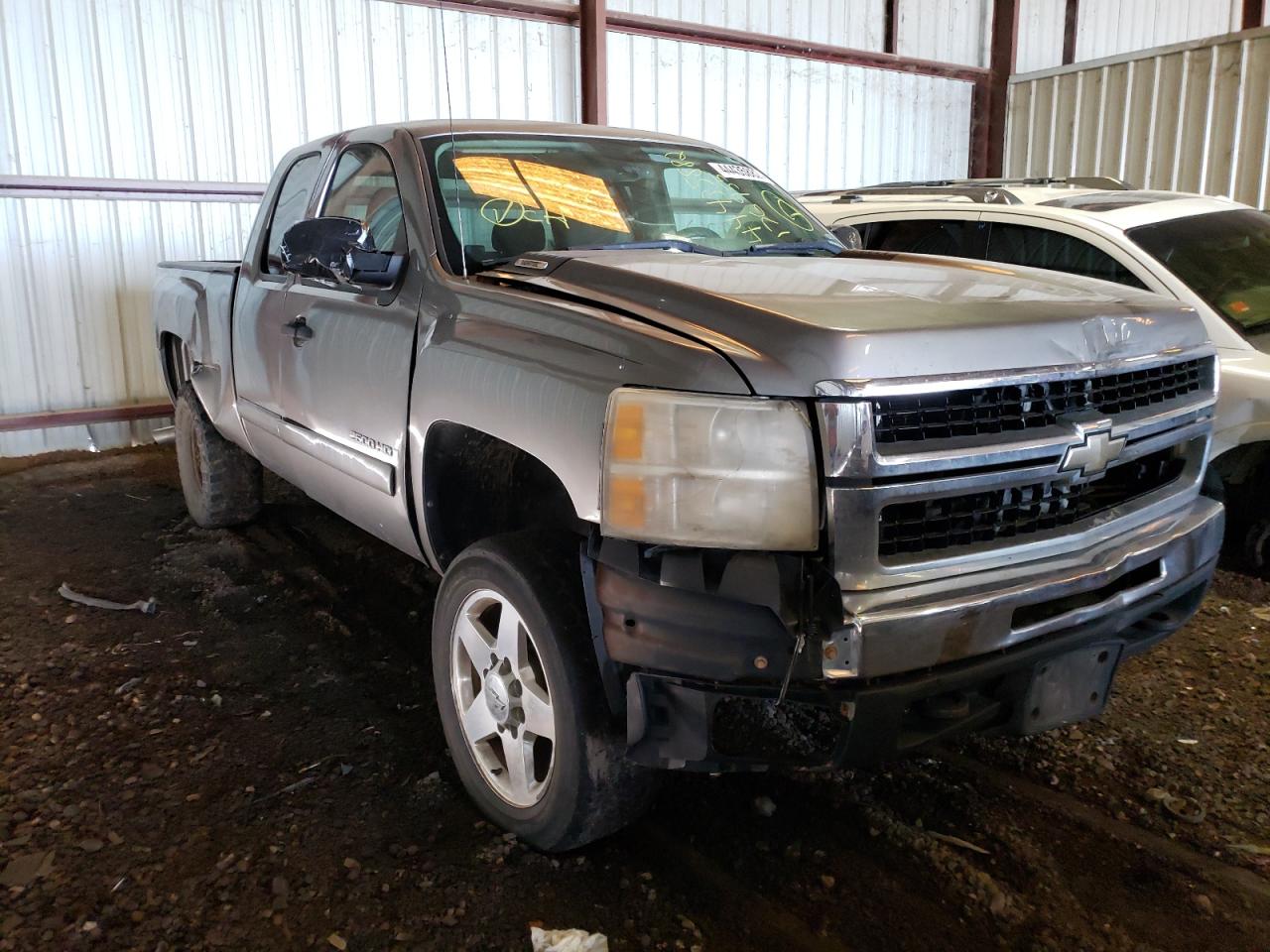 CHEVROLET SILVERADO 2008 with VIN 1GCHC29K58E176955 - Photo from auction
