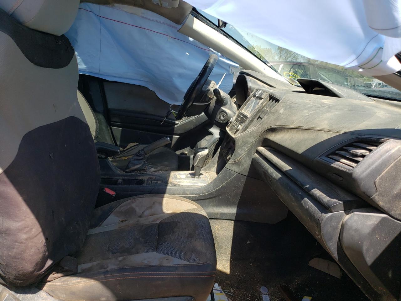 Photo 19 from auction – 2018 SUBARU CROSSTREK with VIN JF2GTADCXJH208441
