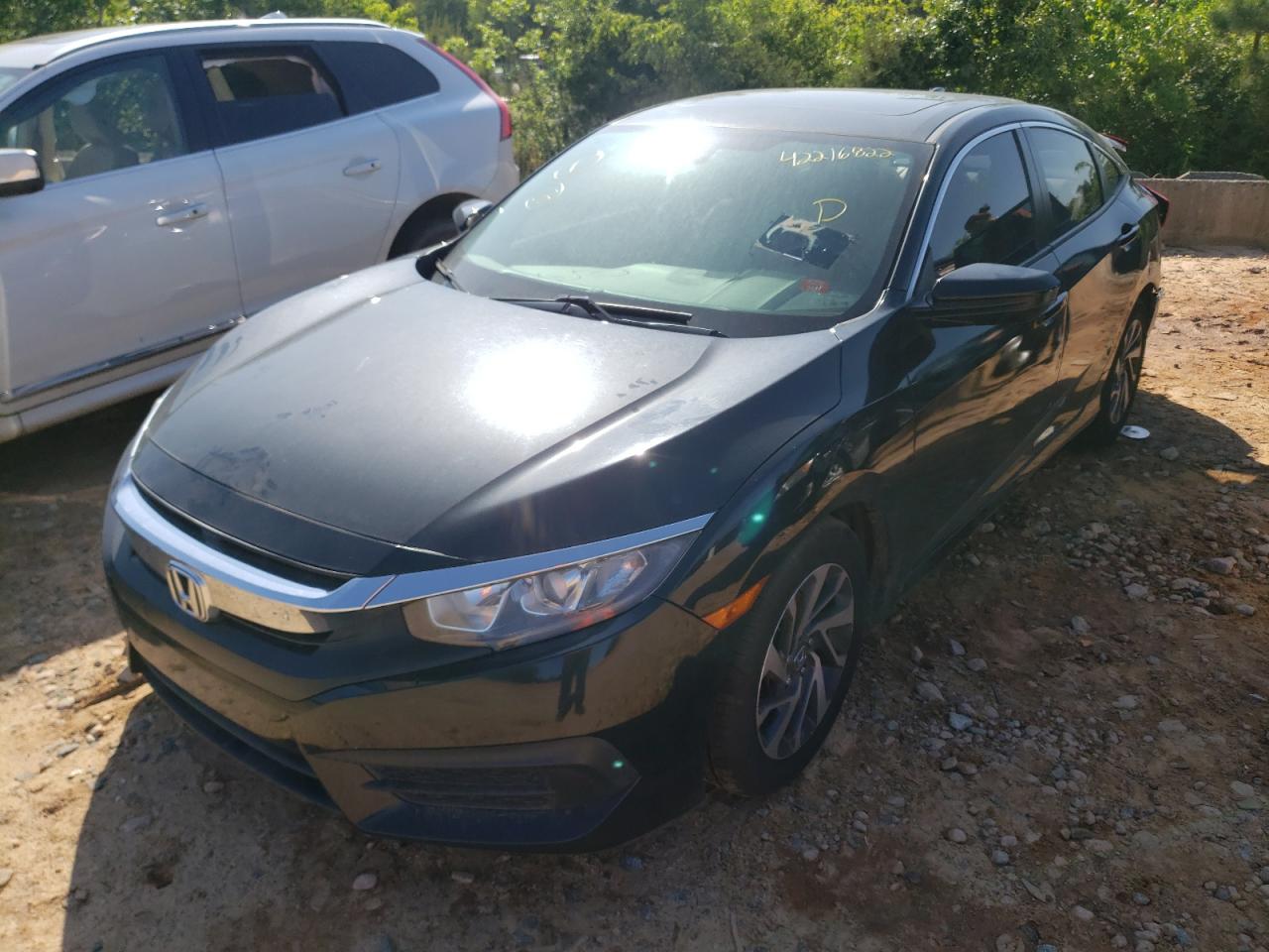 Photo 2 from auction – 2017 HONDA CIVIC EX with VIN 19XFC2F78HE020999