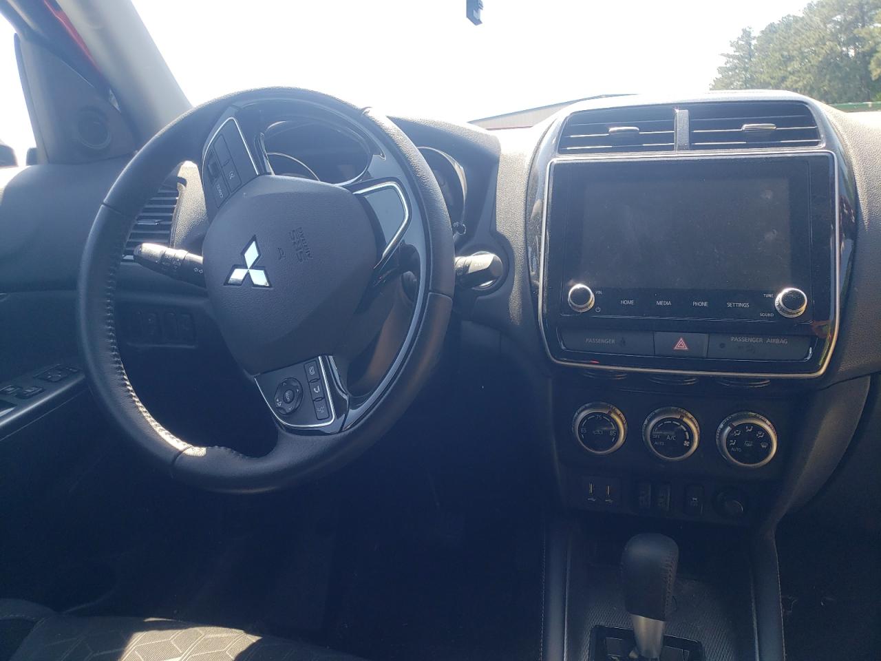 Photo 9 from auction – 2021 MITSUBISHI OUTLANDER with VIN JA4APVAU0MU012432