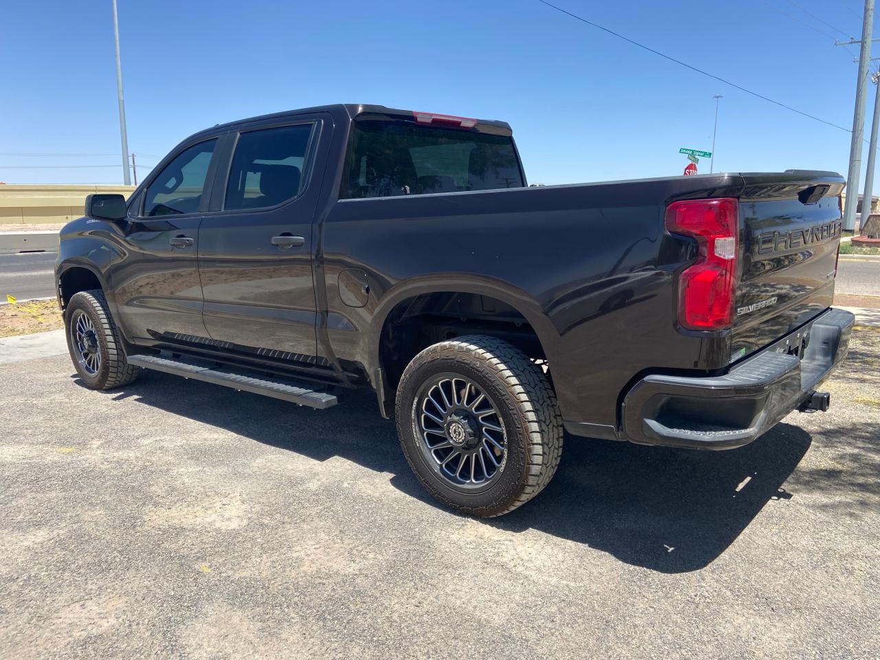 Photo 3 from auction – 2020 CHEVROLET SILVERADO with VIN 3GCPWBEH3LG252025