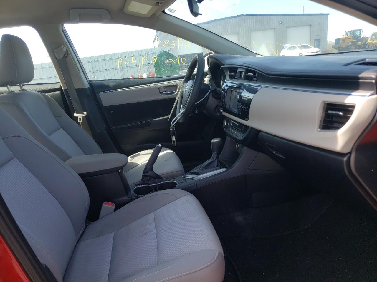 Photo 5 from auction – 2015 TOYOTA COROLLA L with VIN 2T1BURHE7FC256894