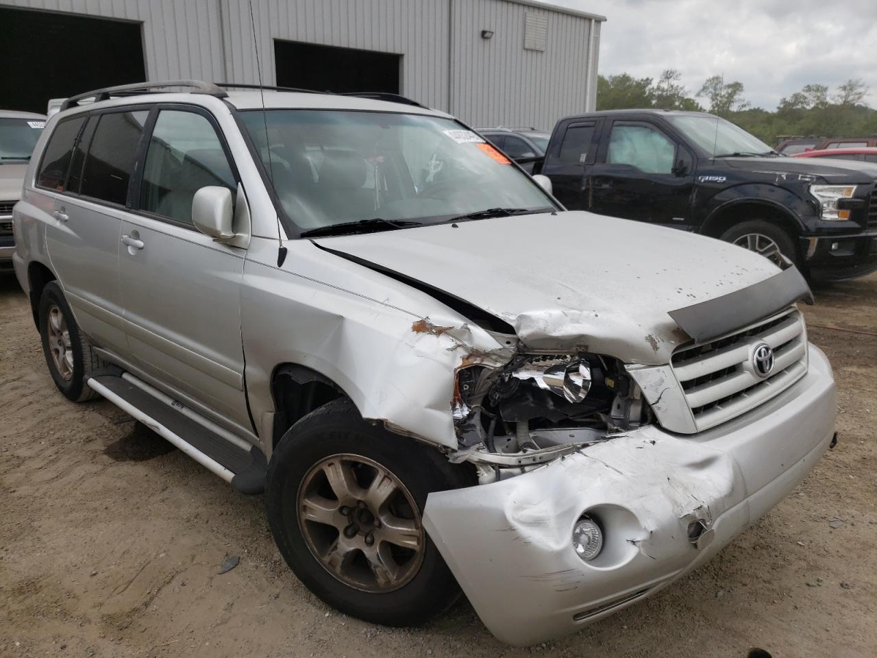 TOYOTA HIGHLANDER 2005 with VIN JTEGP21A750077464 - Photo from auction