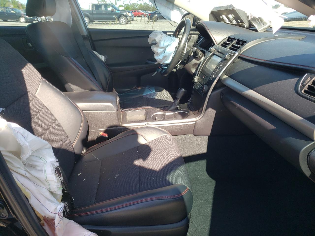 Photo 5 from auction – 2016 TOYOTA CAMRY LE with VIN 4T1BF1FKXGU188272
