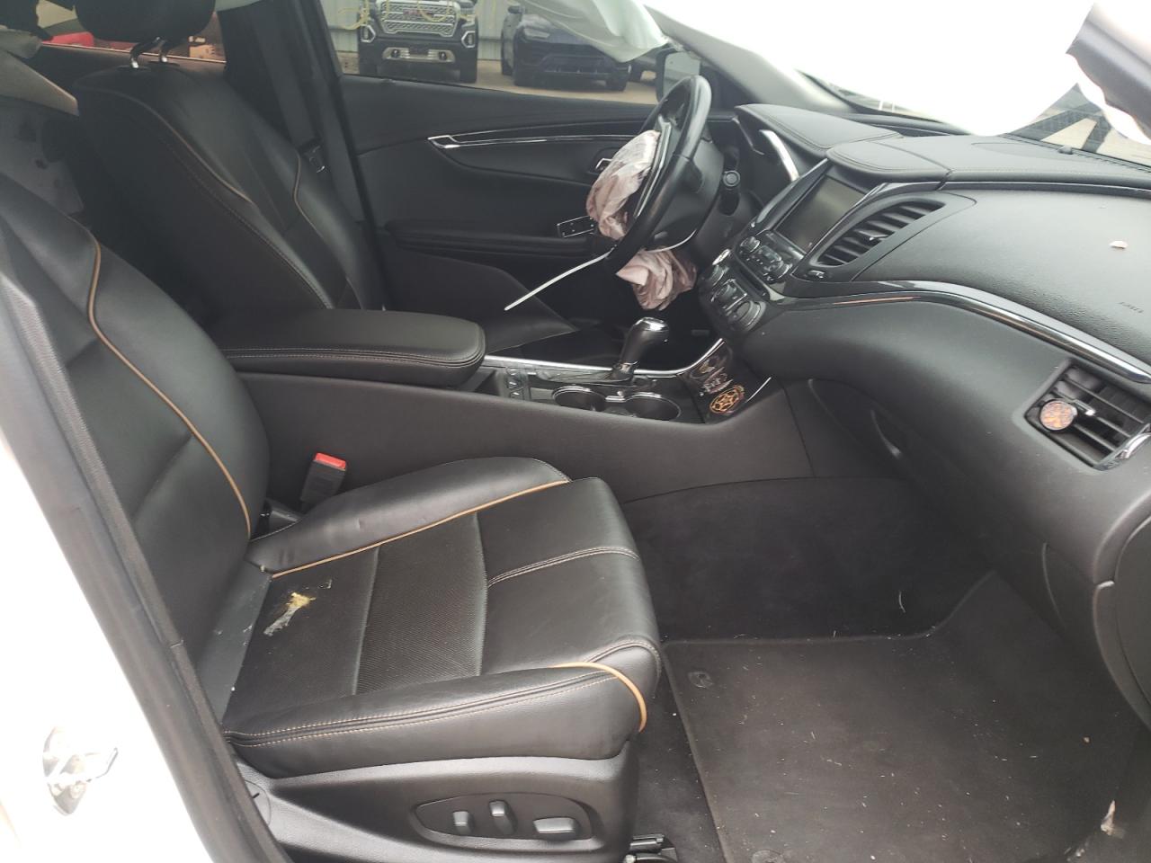 Photo 5 from auction – 2018 CHEVROLET IMPALA PRE with VIN 1G1125S33JU128805