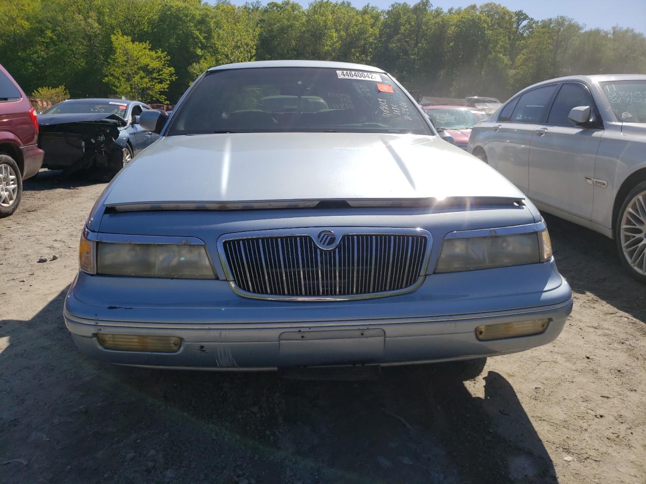 Photo 9 from auction – 1997 MERCURY GRAND MARQ with VIN 2MELM75W1VX737223