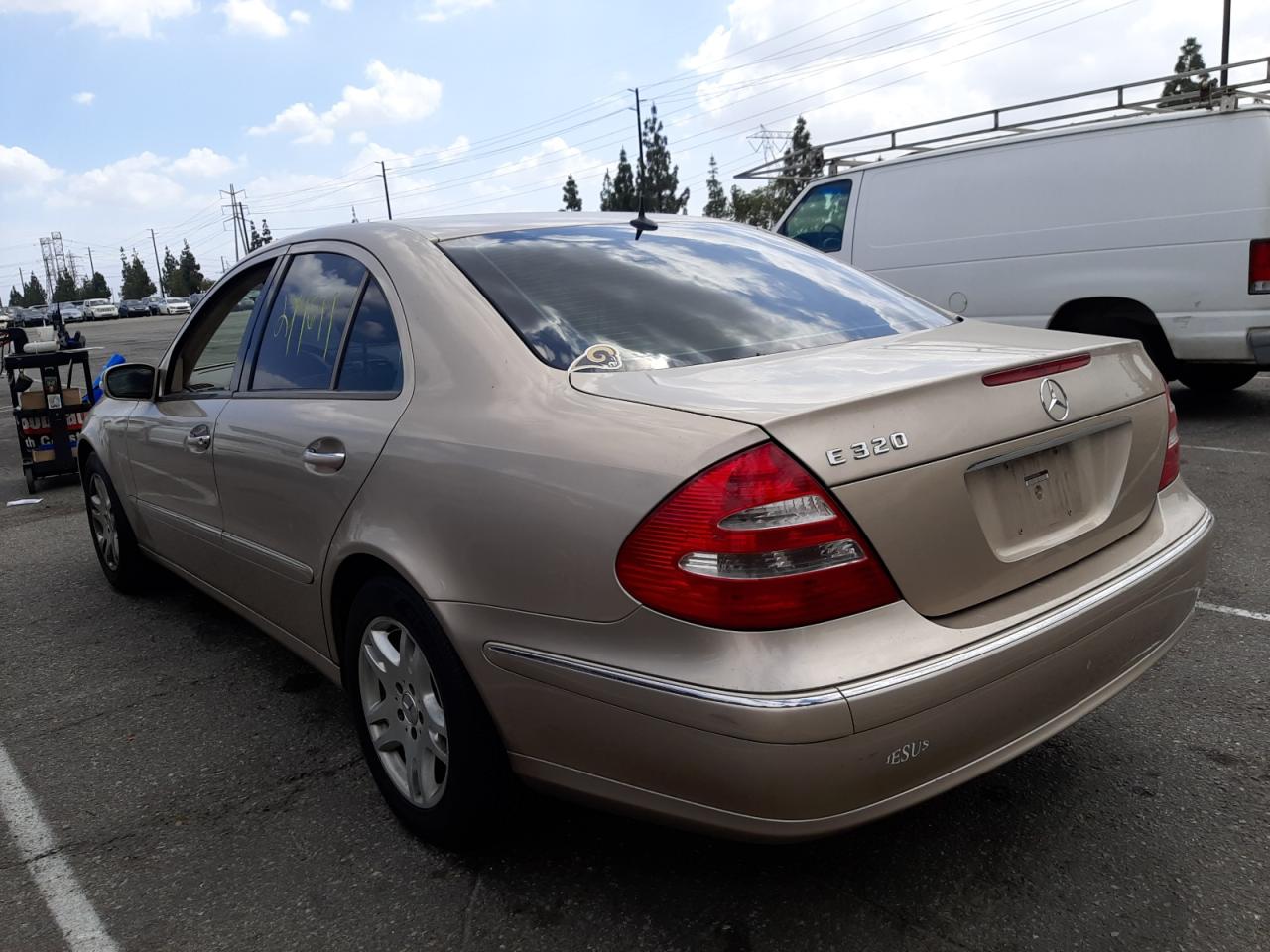 Photo 3 from auction – 2003 MERCEDES-BENZ E 320 with VIN WDBUF65J73A239806