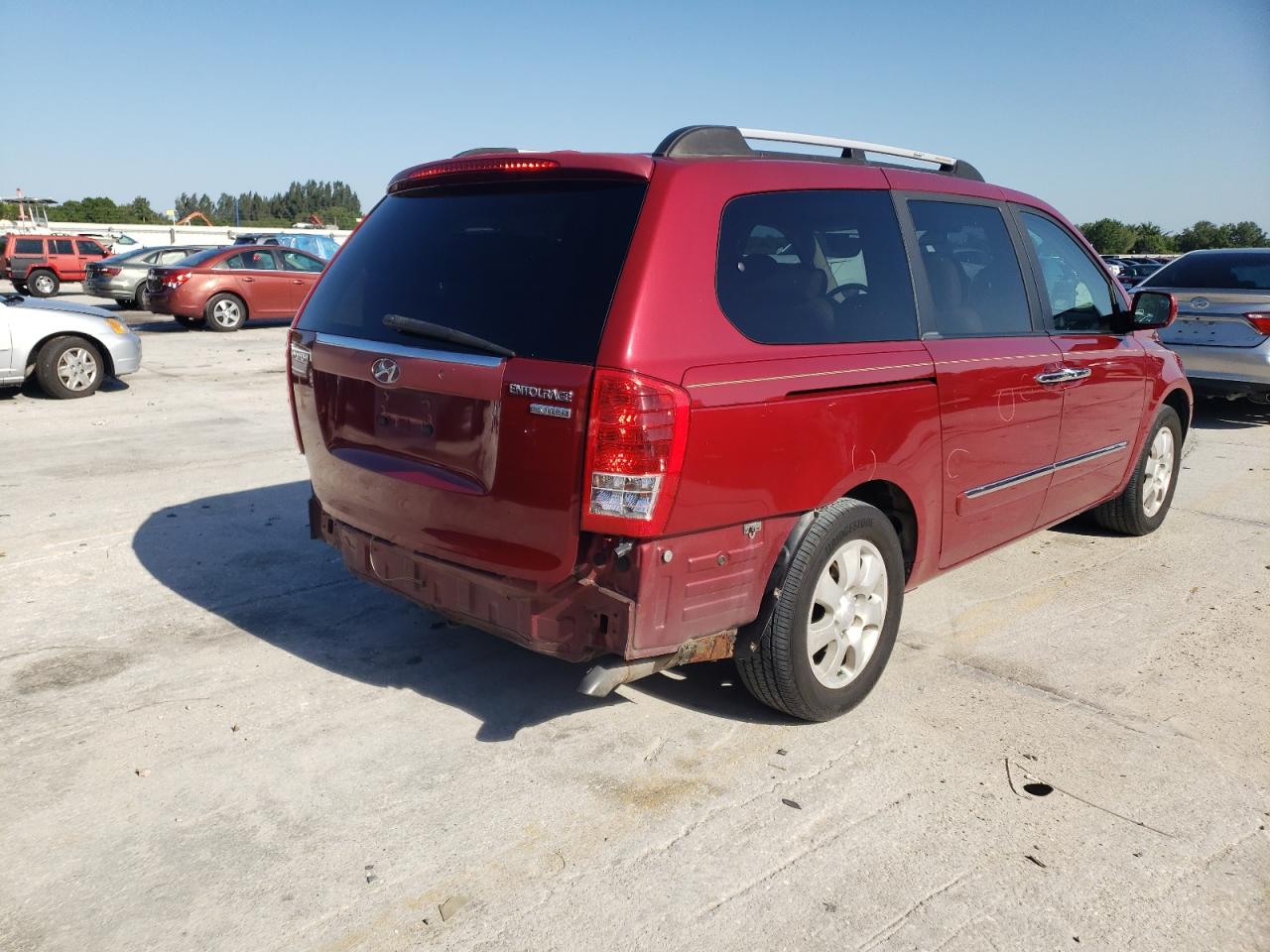 Фото 4 с аукциона – 2007 HYUNDAI ENTOURAGE с VIN KNDMC233376017148