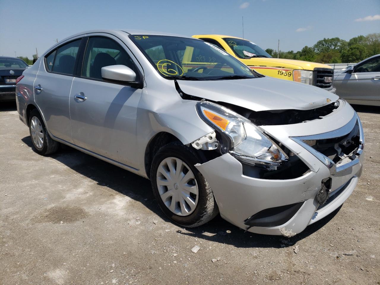 NISSAN VERSA S 2019 with VIN 3N1CN7AP9KL813087 - Photo from auction