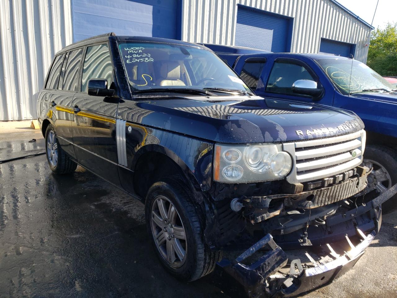 LAND ROVER RANGE ROVE 2008 with VIN SALME154X8A268475 - Photo from auction