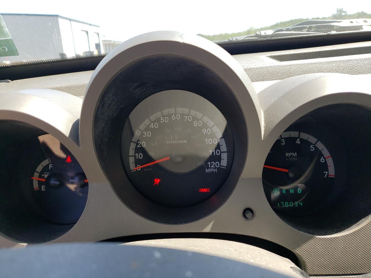 Photo 8 from auction – 2007 DODGE NITRO SXT with VIN 1D8GU28K87W518984
