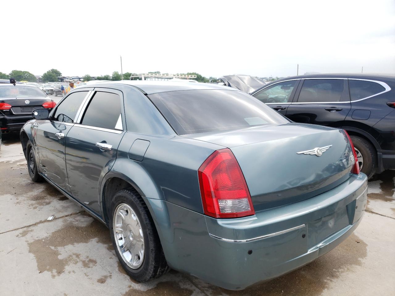 Photo 3 from auction – 2005 CHRYSLER 300 TOURIN with VIN 2C3JA53G45H176256