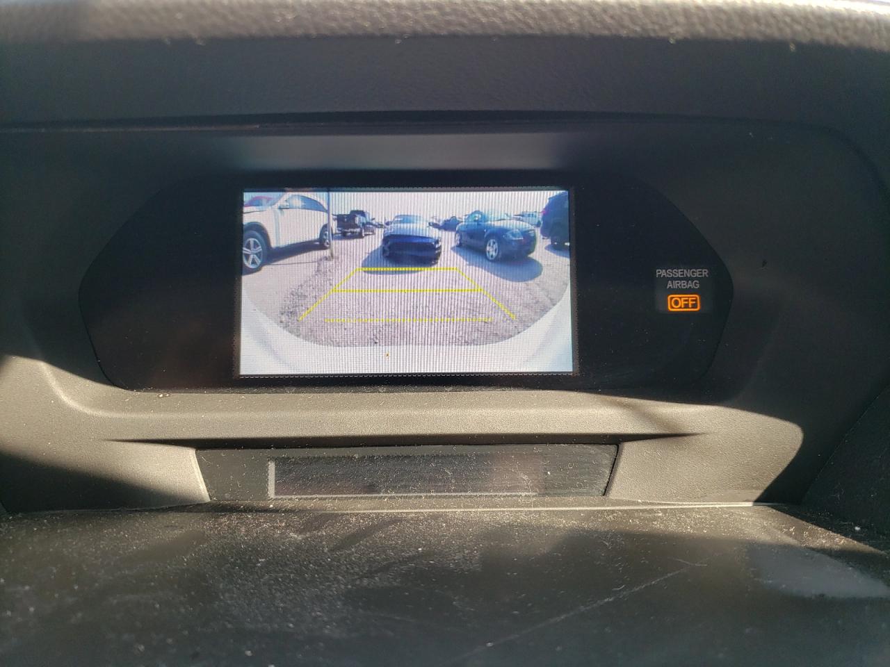 Photo 9 from auction – 2019 ACURA ILX with VIN 19UDE2F34KA004146
