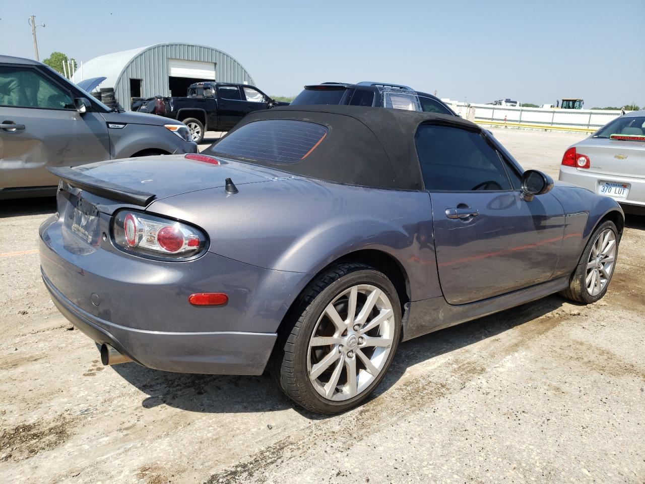 Photo 4 from auction – 2007 MAZDA MX-5 MIATA with VIN JM1NC25F270126733