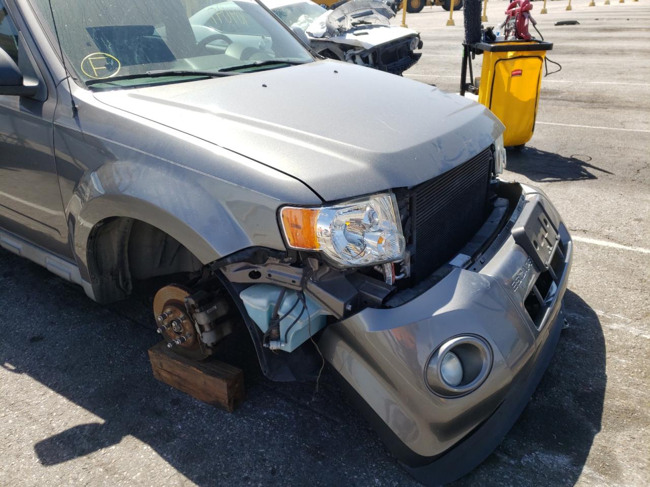 Photo 9 from auction – 2010 FORD ESCAPE XLT with VIN 1FMCU0DG4AKA08094