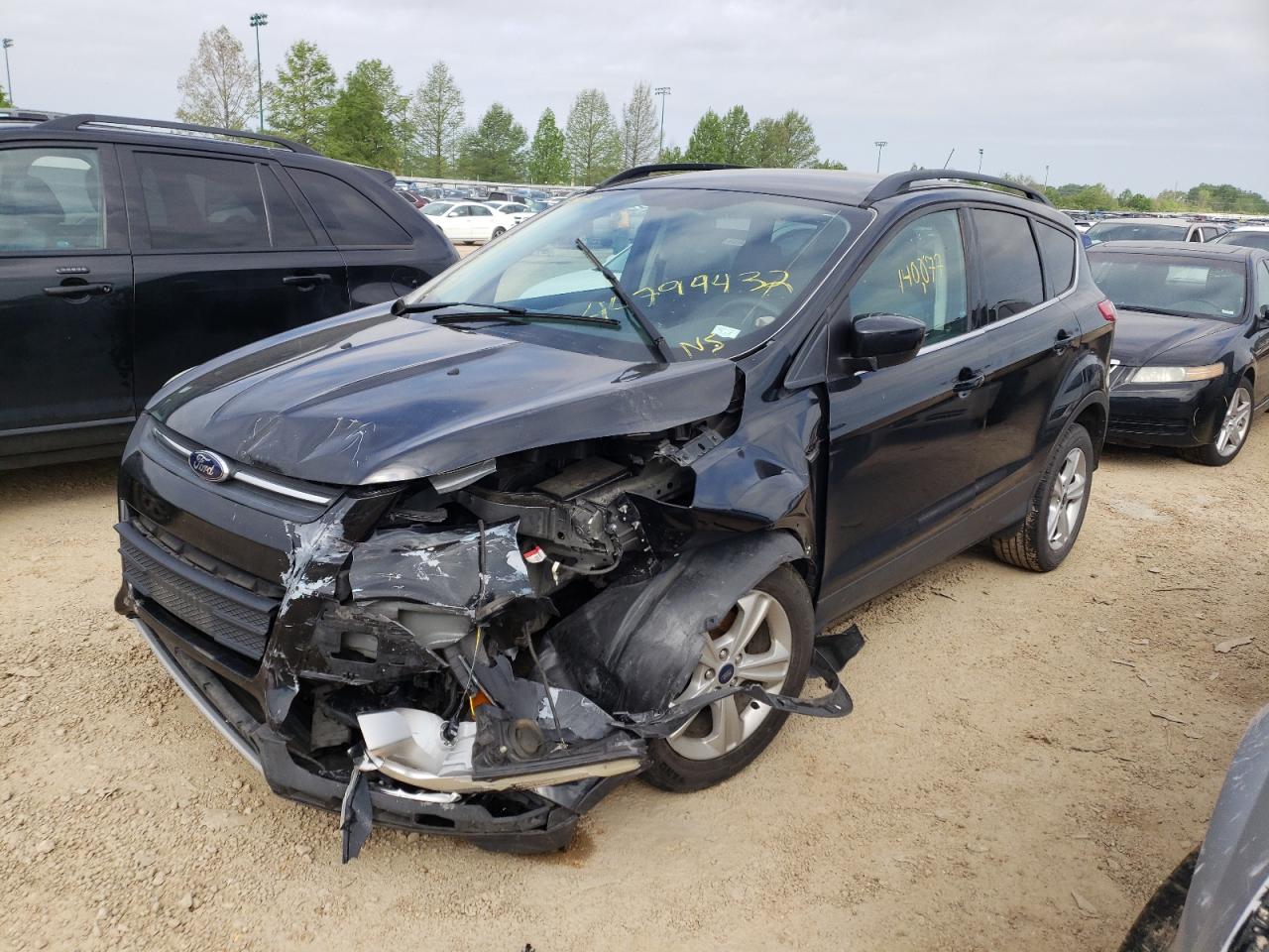 Photo 2 from auction – 2014 FORD ESCAPE SE with VIN 1FMCU0GX3EUC69853