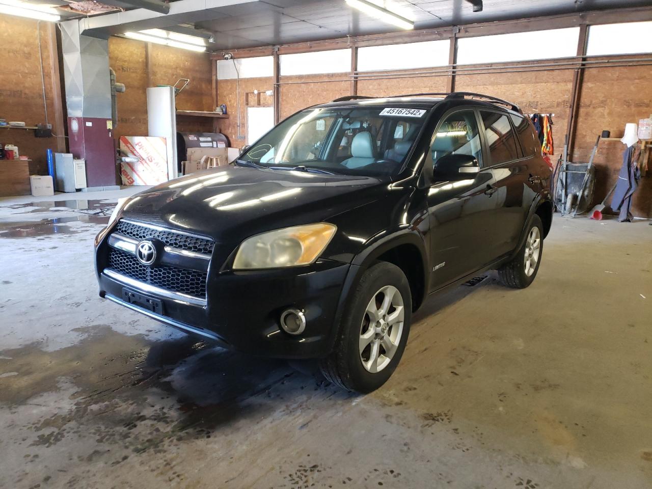 Photo 2 from auction – 2010 TOYOTA RAV4 LIMIT with VIN JTMDF4DVXA5032939