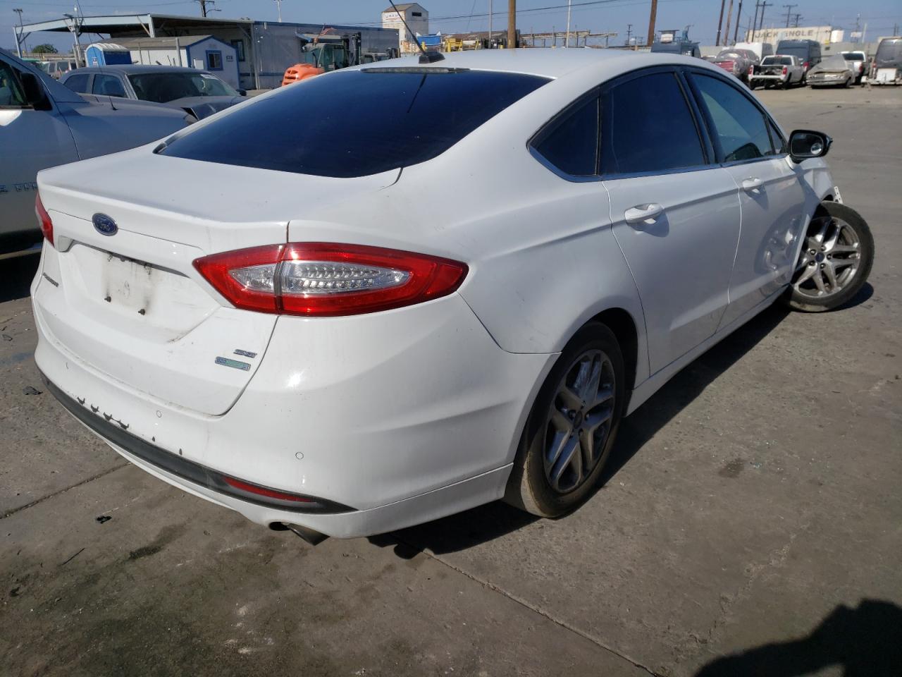 Photo 4 from auction – 2016 FORD FUSION SE with VIN 3FA6P0HDXGR366951