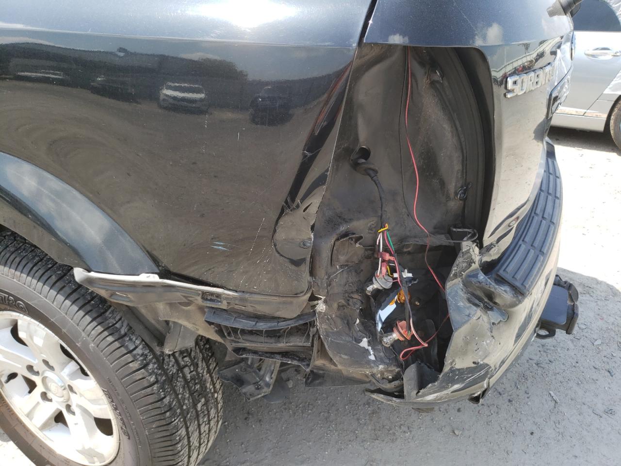 Photo 9 from auction – 2006 KIA SORENTO EX with VIN KNDJD733365514167
