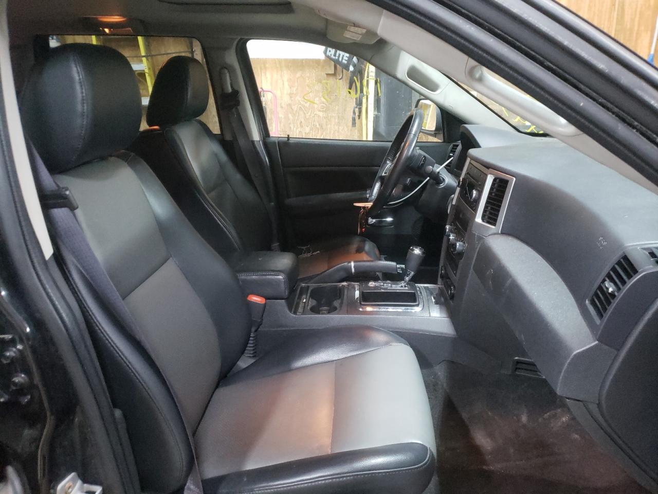 Photo 5 from auction – 2009 JEEP GRAND CHER with VIN 1J8GR48K19C533044