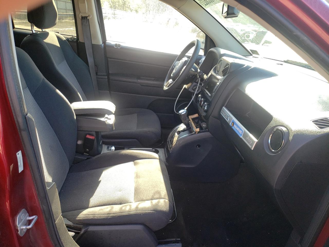 Photo 5 from auction – 2016 JEEP COMPASS SP with VIN 1C4NJDBB2GD501614