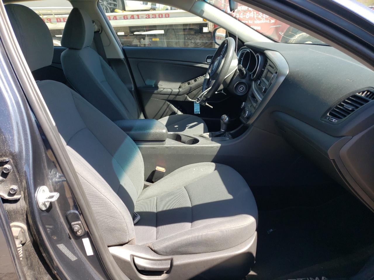 Foto 5 de la subasta – 2015 KIA OPTIMA LX con VIN KNAGM4A78F5613062