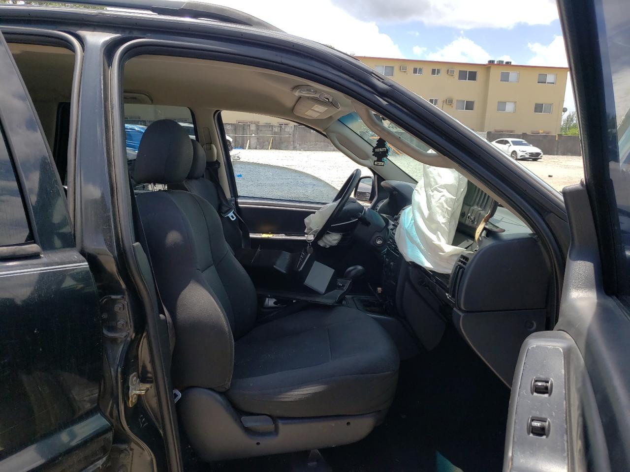 Photo 5 from auction – 2002 JEEP GRAND CHER with VIN 1J4GX48S52C316481