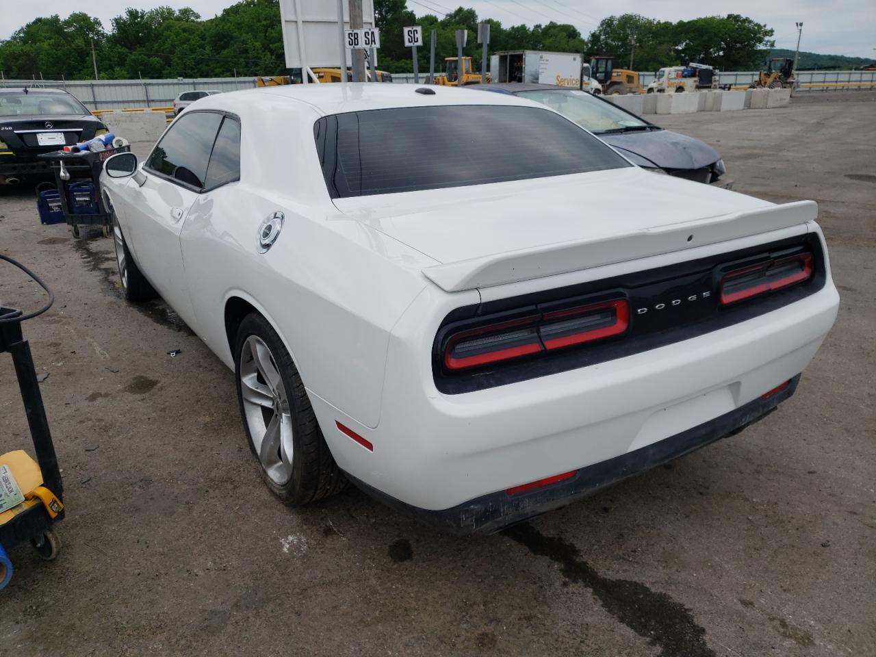 Photo 3 from auction – 2019 DODGE CHALLENGER with VIN 2C3CDZBTXKH661261