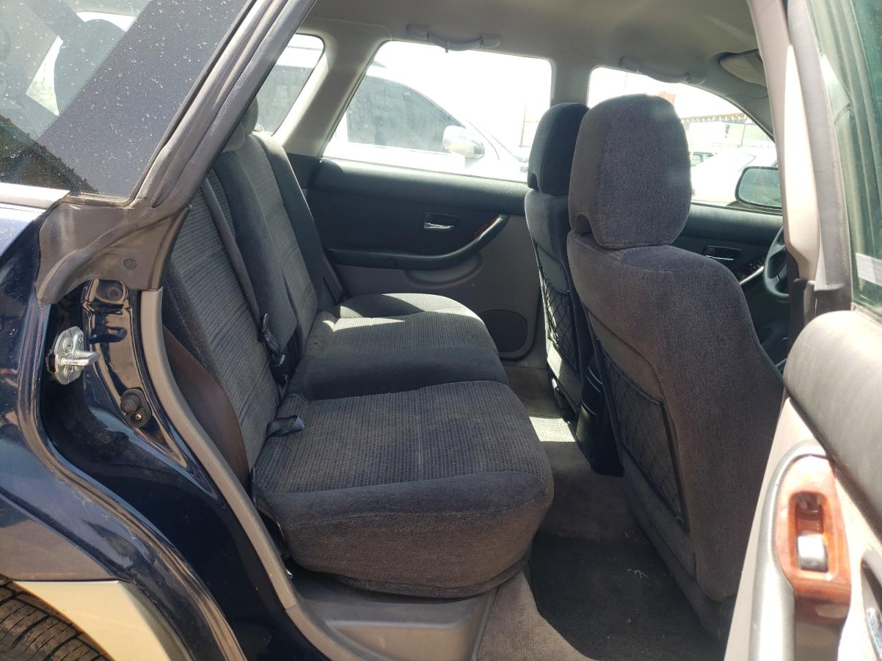 Photo 6 from auction – 2004 SUBARU LEGACY OUT with VIN 4S3BH675947640680