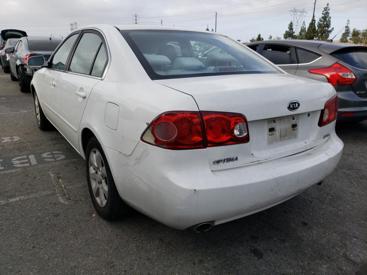 Photo 3 from auction – 2007 KIA OPTIMA LX with VIN KNAGE124775097648