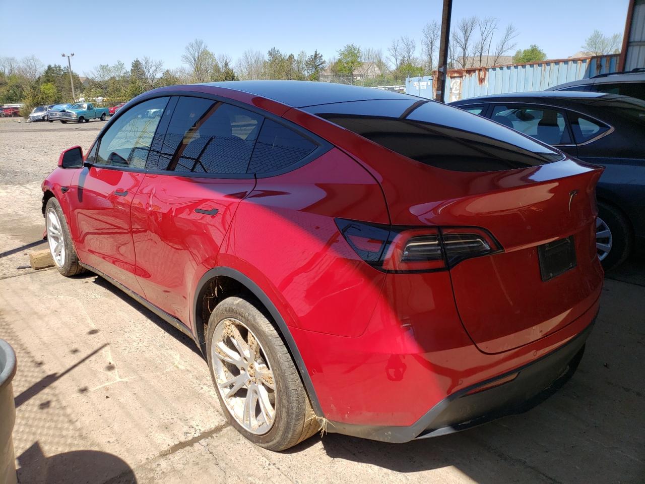 Photo 3 from auction – 2021 TESLA MODEL Y with VIN 5YJYGDEE1MF075694
