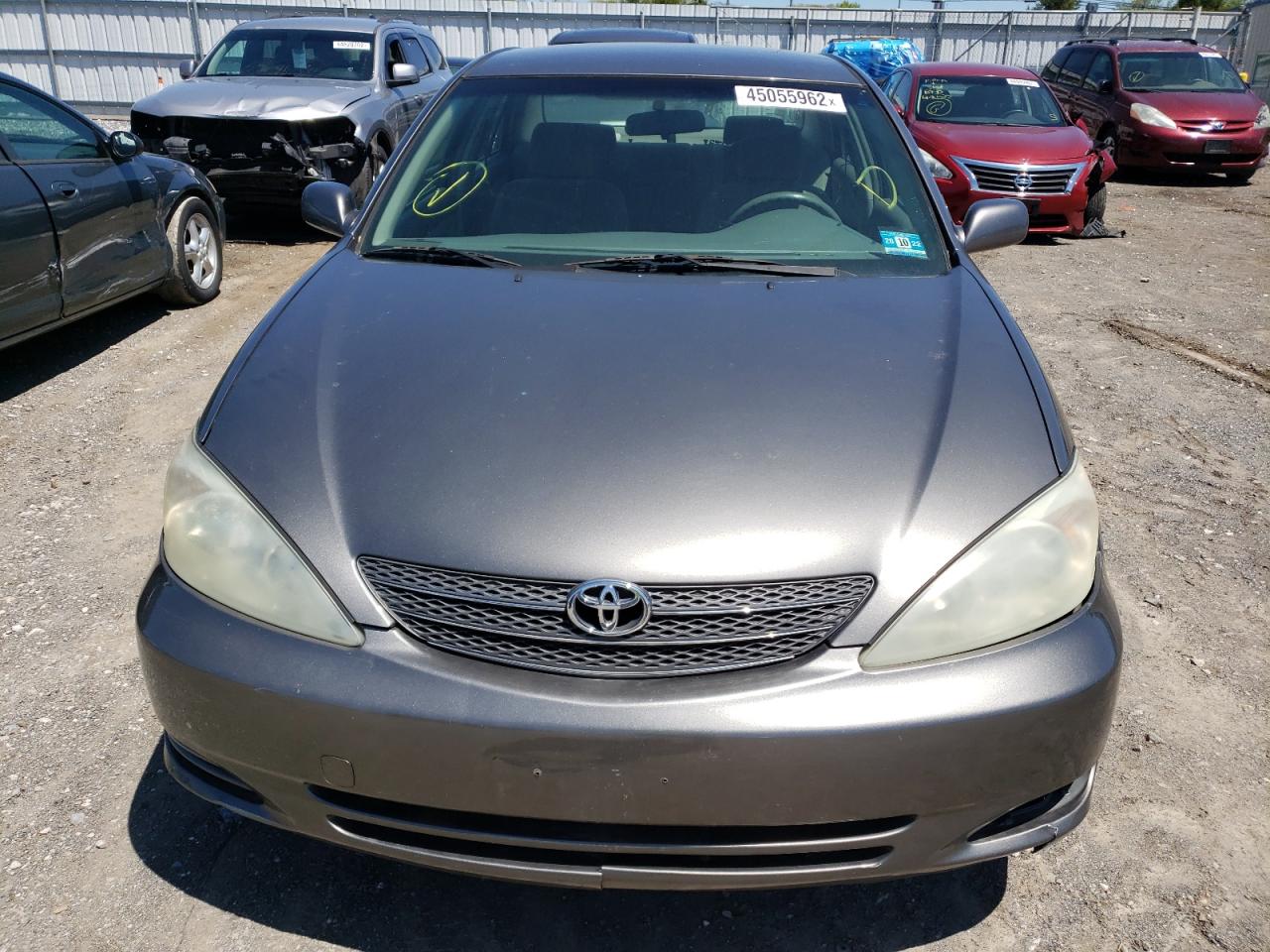 Photo 9 from auction – 2002 TOYOTA CAMRY LE with VIN JTDBE32K320115883