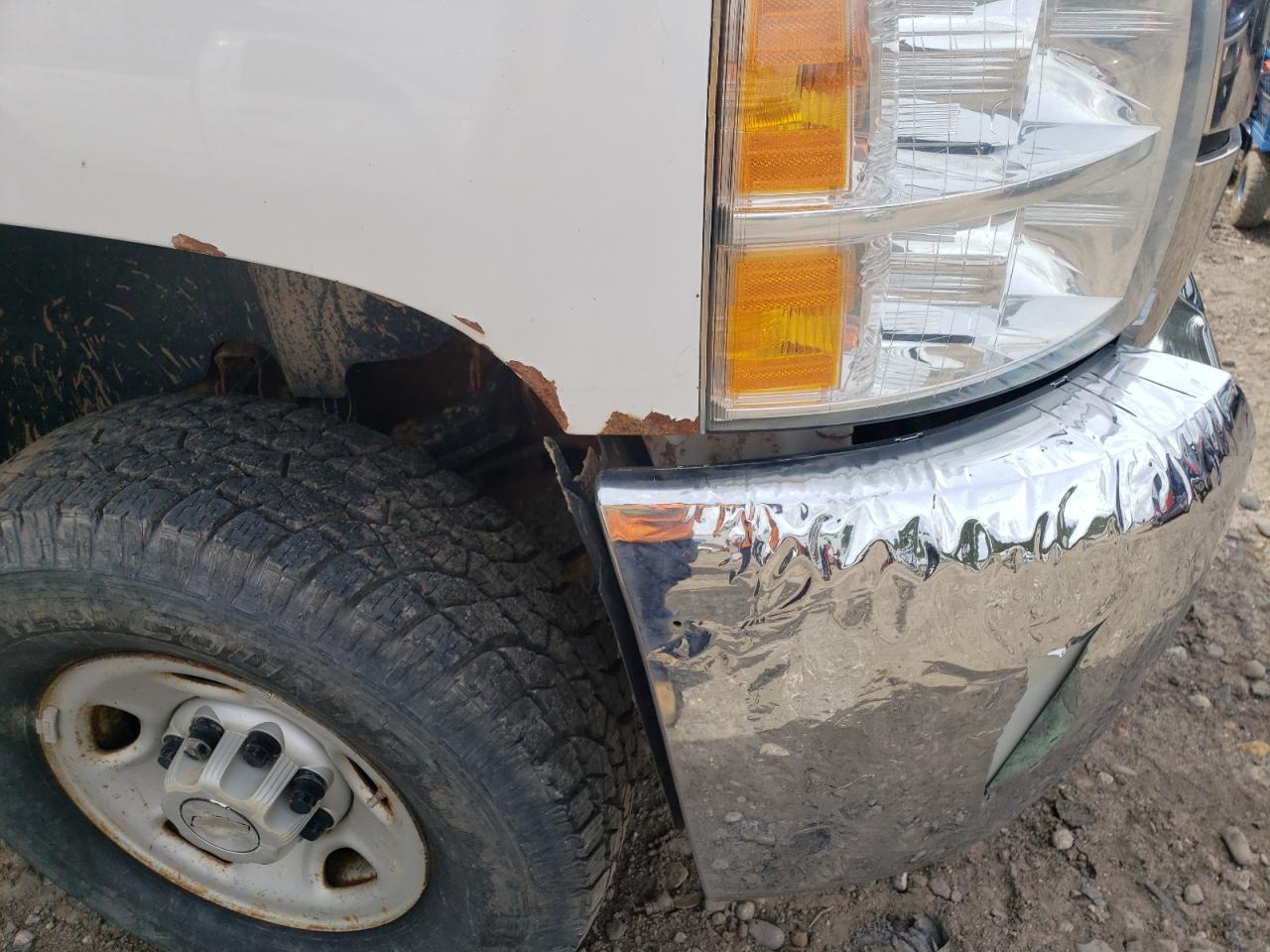 Photo 9 from auction – 2009 CHEVROLET SILVERADO with VIN 1GCHK44K19E144043